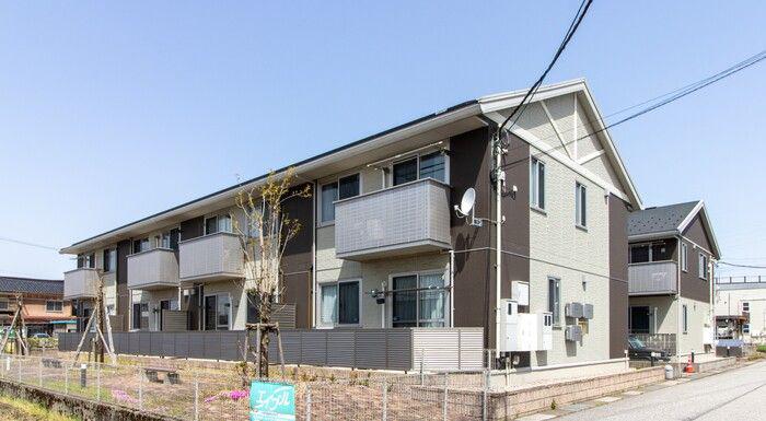万葉線 旭ケ丘駅(富山) 徒歩20分 2階建 築14年