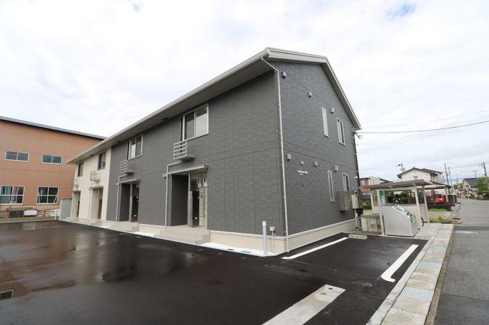 富山地鉄不二越上滝 大泉駅(富山) 徒歩7分  築6年(1LDK/1階)
