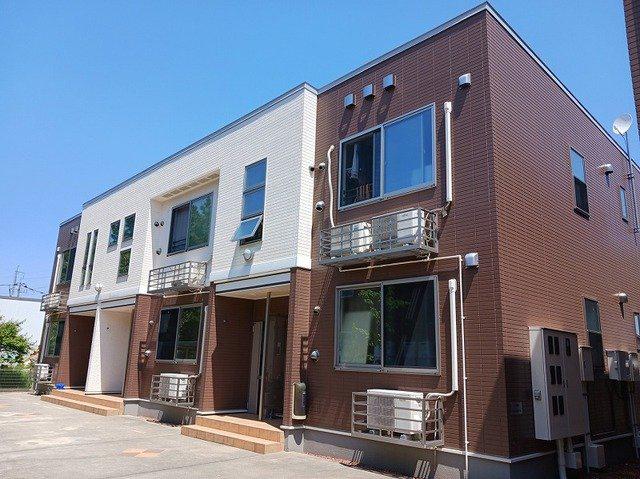 富山地鉄本線 越中荏原駅 徒歩28分  築13年(3LDK/2階)