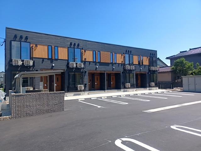 あいの風とやま鉄道 新富山口駅 徒歩29分  築2年(2LDK/2階)