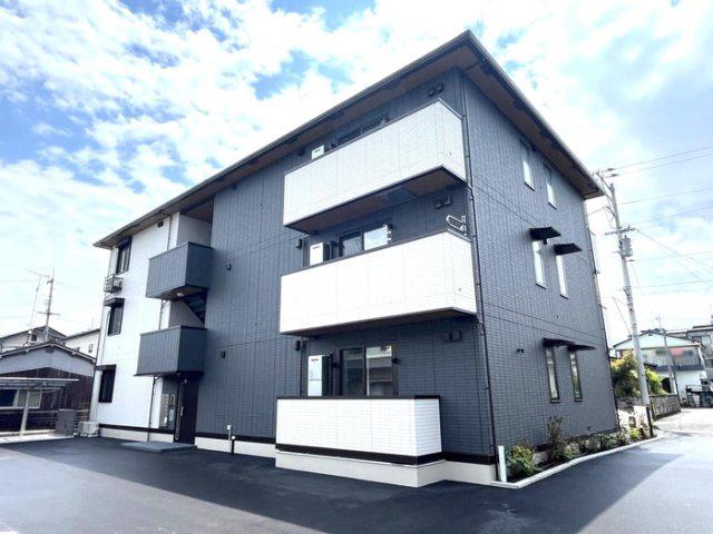クランツ古川西A棟(2LDK/1階)