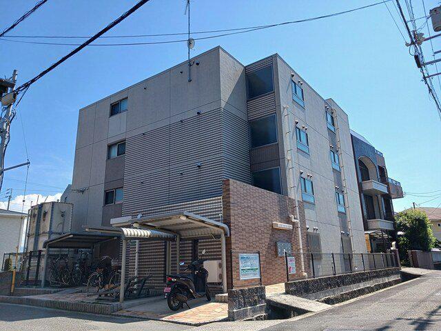 アライブ・スクエア