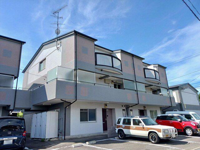 伊予鉄道郡中線 地蔵町駅 徒歩4分 3階建 築32年