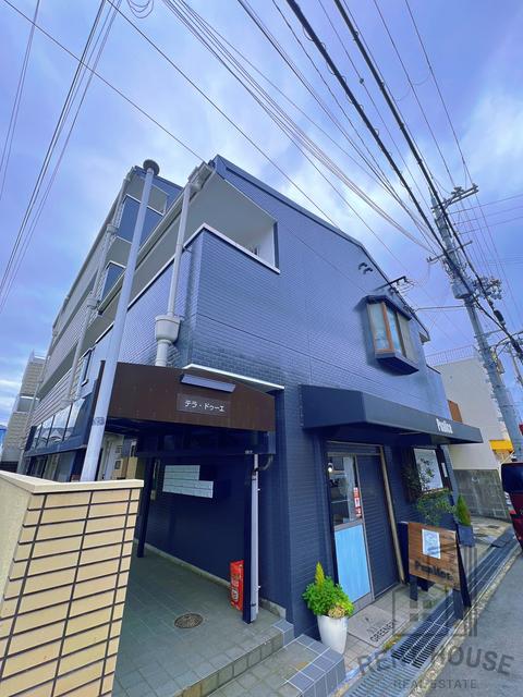 テラ・ドゥーエ