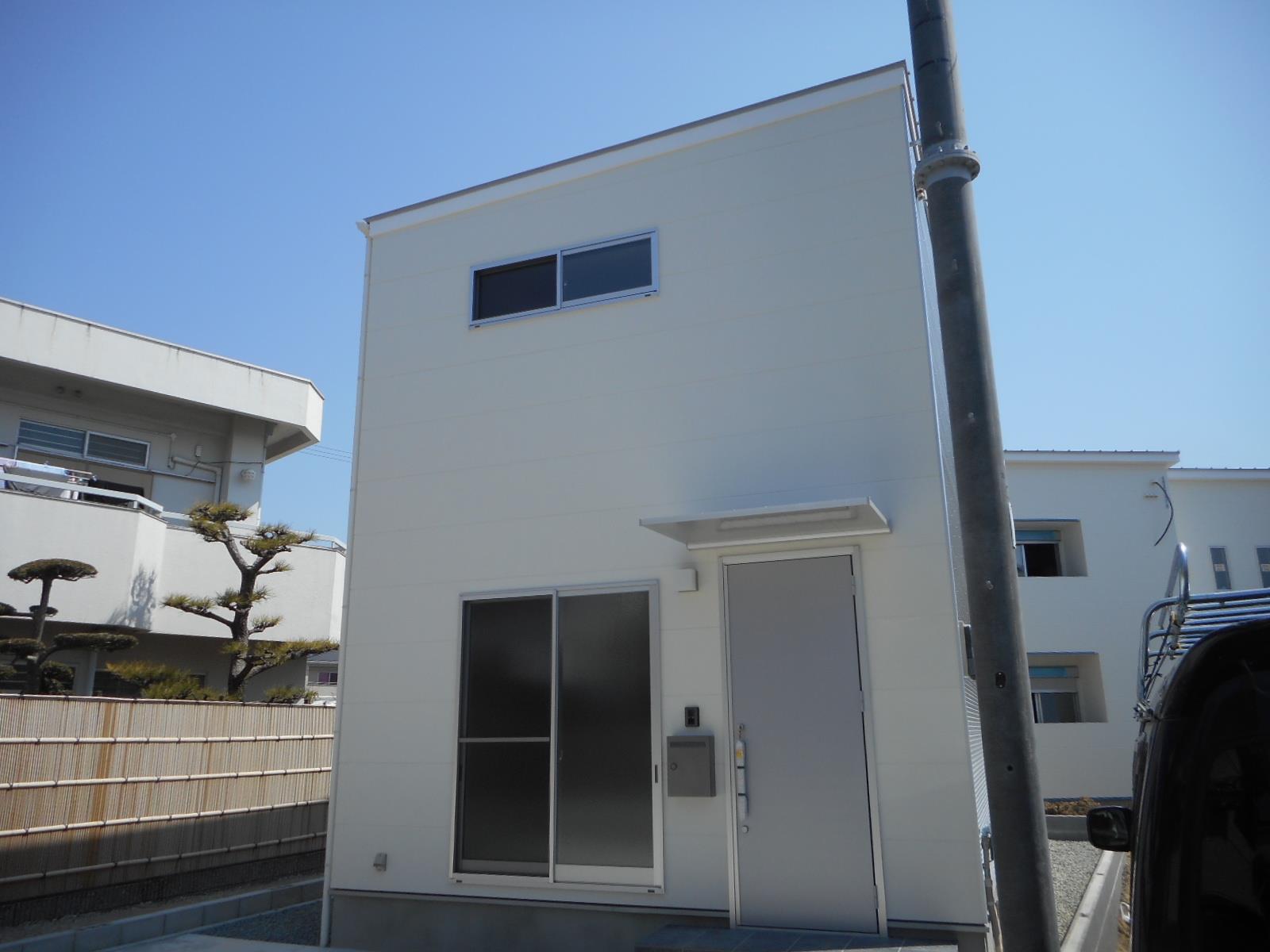 南海電鉄南海本線 春木駅 徒歩8分  築6年