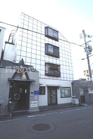 ネオロイヤル