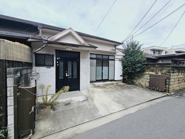 京阪電気鉄道京阪線 西三荘駅 徒歩4分  築46年(2LDK)