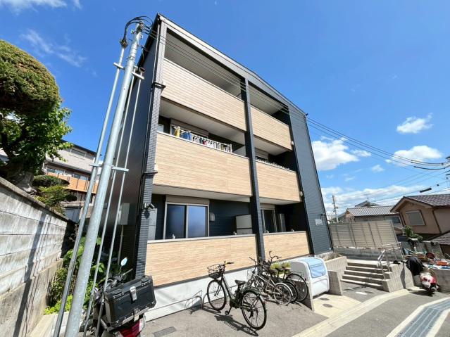 セラフィーメゾン郡元町(1DK/1階)
