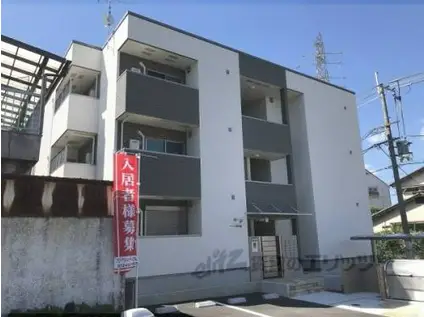 フジパレス牧野番館(1K/3階)の外観写真