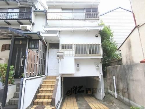 近鉄京都線 東寺駅 徒歩4分 3階建 築49年