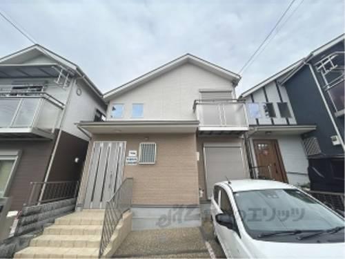 片町線 大住駅 徒歩20分  築8年(4LDK)