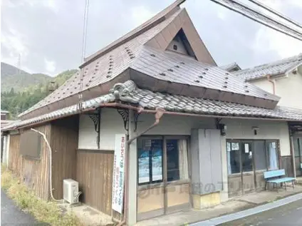 京都府南丹市 1階建 築53年(5DK)の外観写真