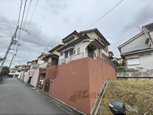 近鉄難波・奈良線 富雄駅 徒歩5分 2階建 築40年