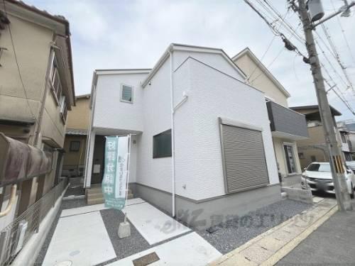 近鉄京都線 伊勢田駅 徒歩6分 2階建 築1年