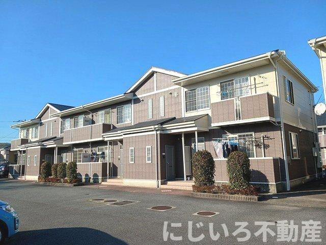 サンシェール B(2LDK/1階)
