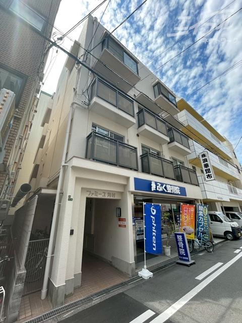 ファミーユ河村