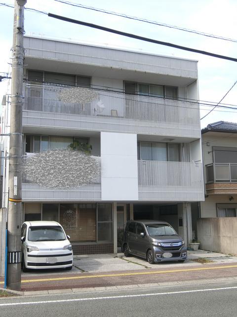 イーストサイドビル