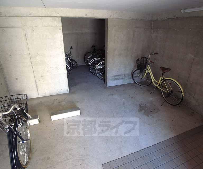 グレースコート山崎