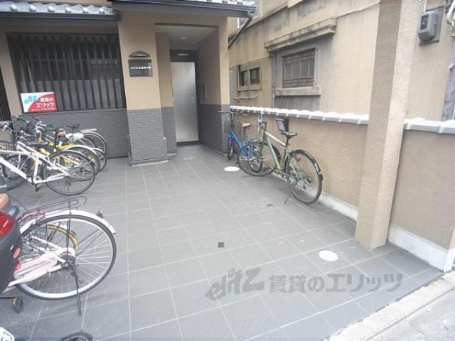 エムズ三条油小路