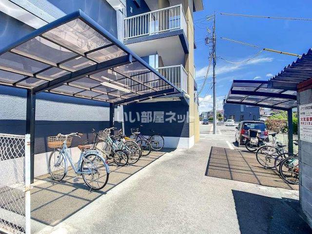 マンション楠通