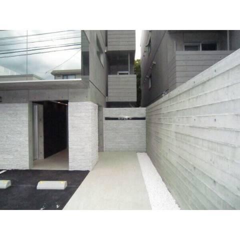 COMODOJOURS13-713-7