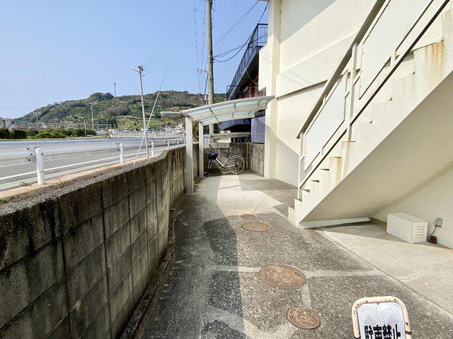 ＪＲ紀勢本線 加茂郷駅 徒歩7分 2階建 築48年