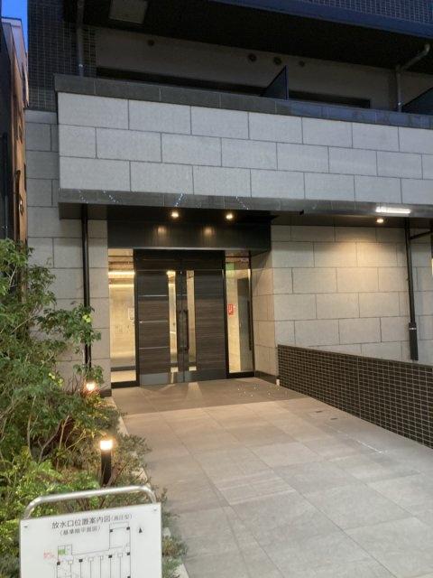 プレサンス名古屋ルーカス