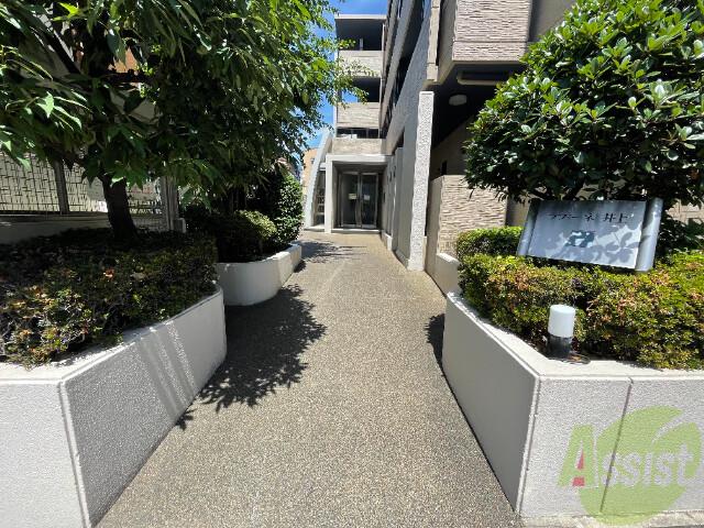 ラフィーネ井上