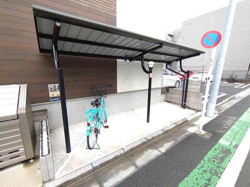フローリ