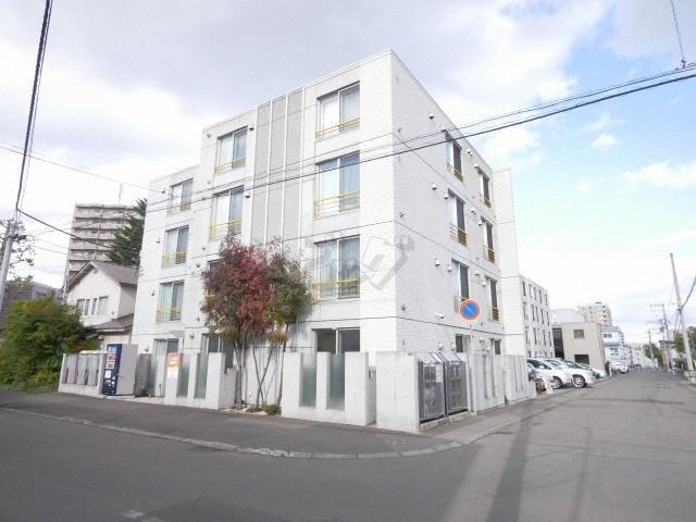 ファインブルーム学園前(1K/4階)
