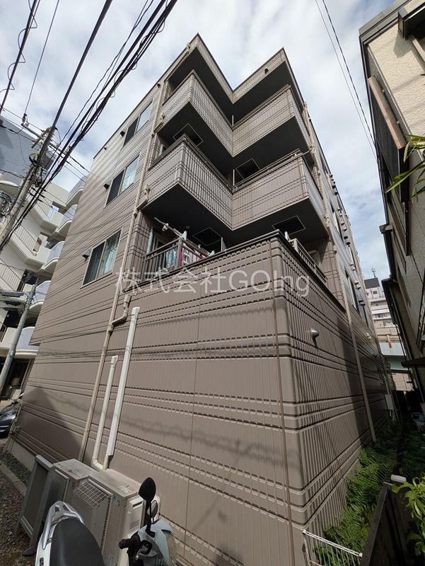 MONREVEーM・M