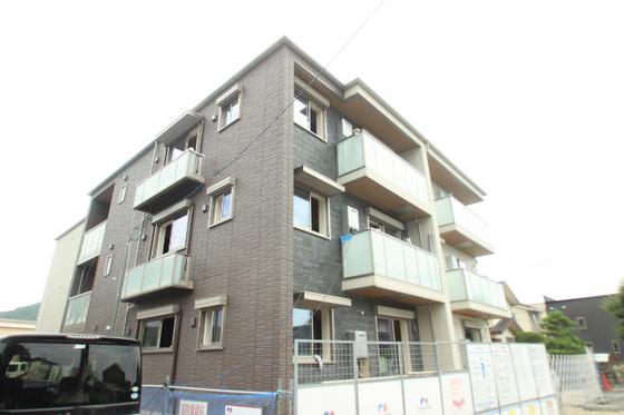 ラクスム