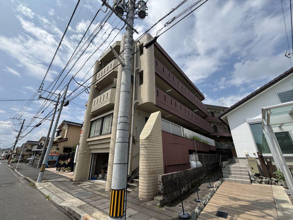 福栄ビル