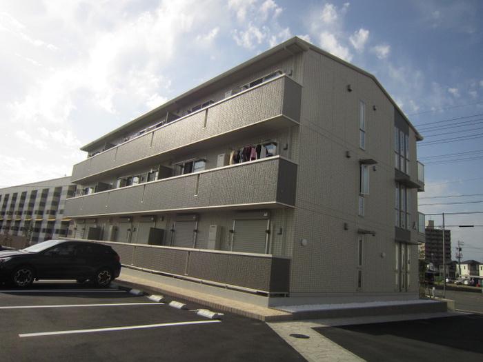 NOVEL COURT IMAISE B