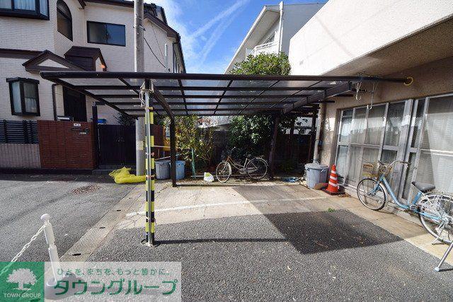 チェリーヒルズ
