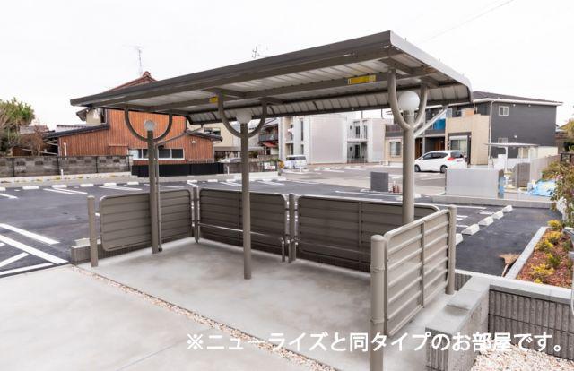 プラス オン