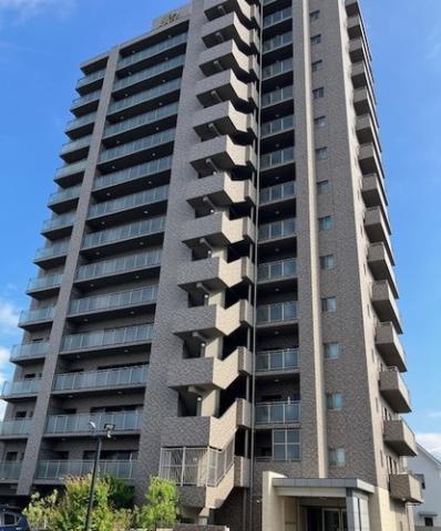 ロイヤルガーデン北前川