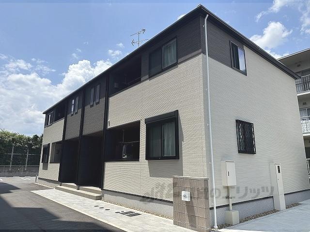阪急京都線 西院駅(阪急) 徒歩12分  築2年(2LDK/2階)