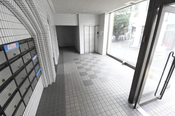 足立興産ビル