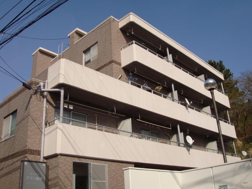 フラット天野