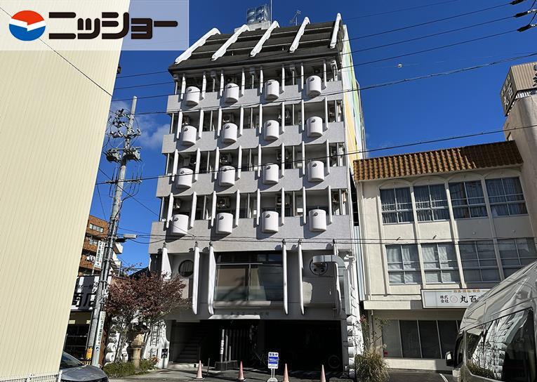 ルミエール元町(1K/4階)