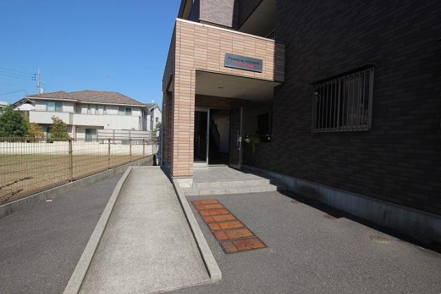 フォブール川内