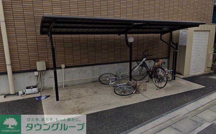 レオパレスヴィラこもれび