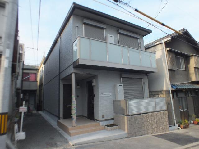 シャーメゾン春日出北