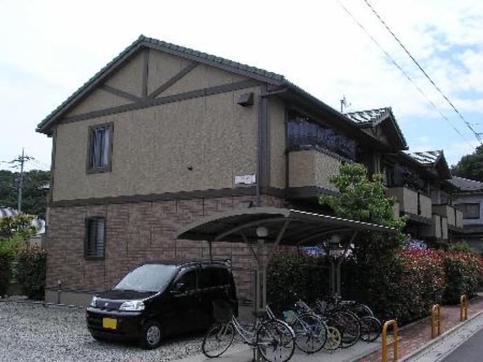 アバンサール