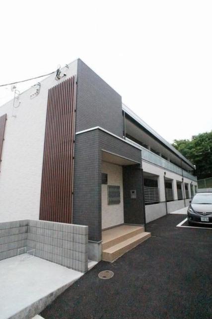 リブリ・ラウンドハイツ西生田