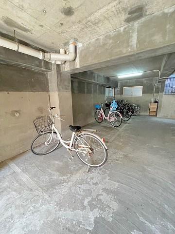メゾンモナムール