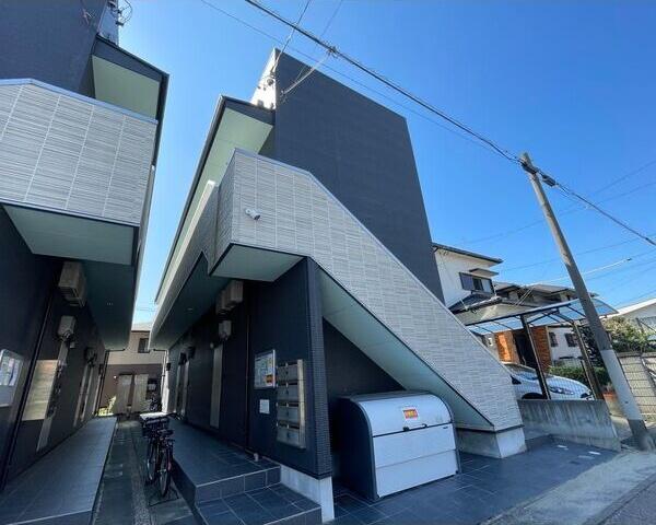 MAISON FAR 小本メゾンファルコモト