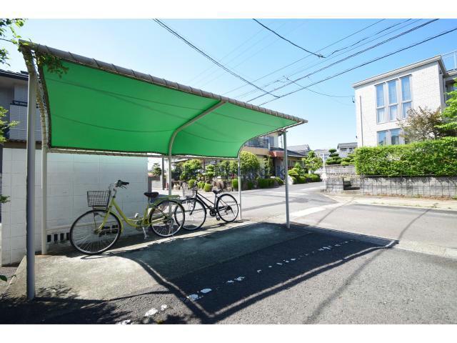 ファミール城東