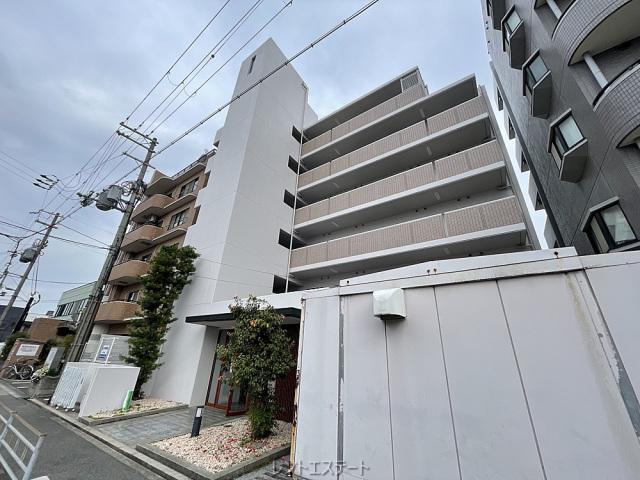 リベルター